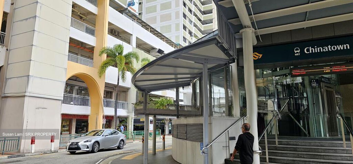 Hong Lim Complex (D1), Shop House #618118521